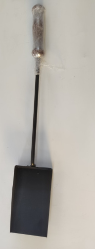 Совок с деревянной ручкой черный от магазина Казан мангал 24 Екареринбург фото 2